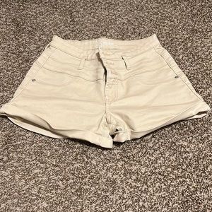 No Boundaries mid rise khaki colored shorts